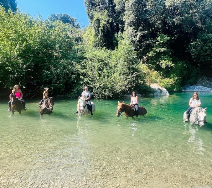 Ranch Paganacciu - Balade à cheval en Corse - Baignade avec les chevaux - photo 2