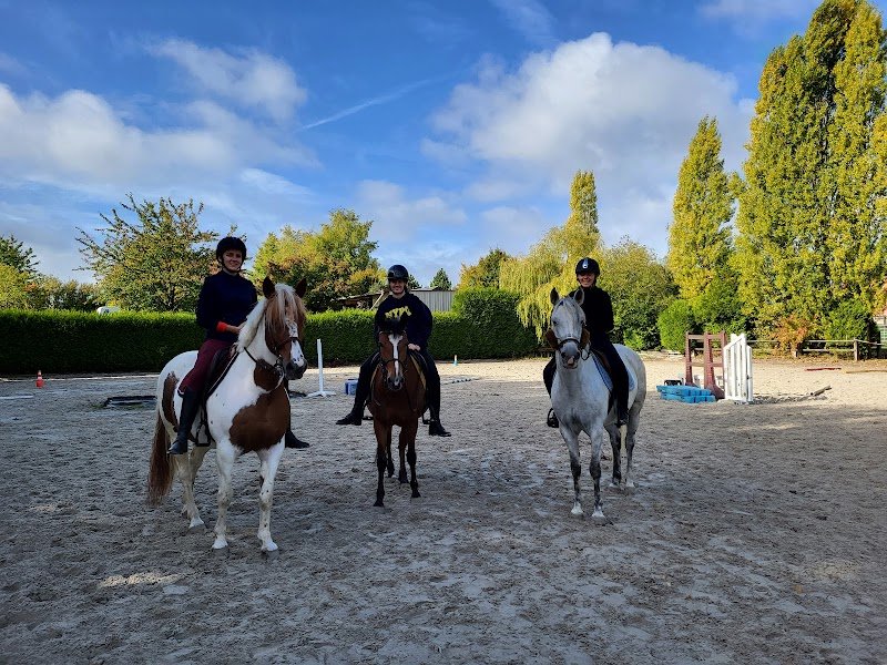 Ecuries de Bertoncourt - photo 1