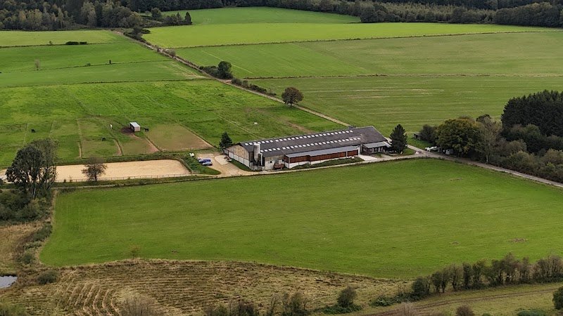 Ecuries de la forêt d'Anlier - photo 1