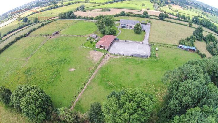 Ferme équestre du Petit Bois - photo 1