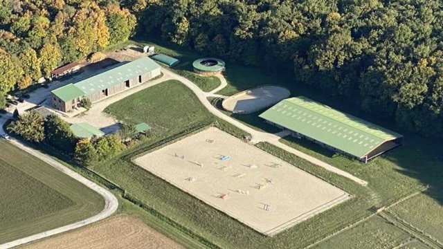 Ecurie de la Forêt d'Orient - photo 1