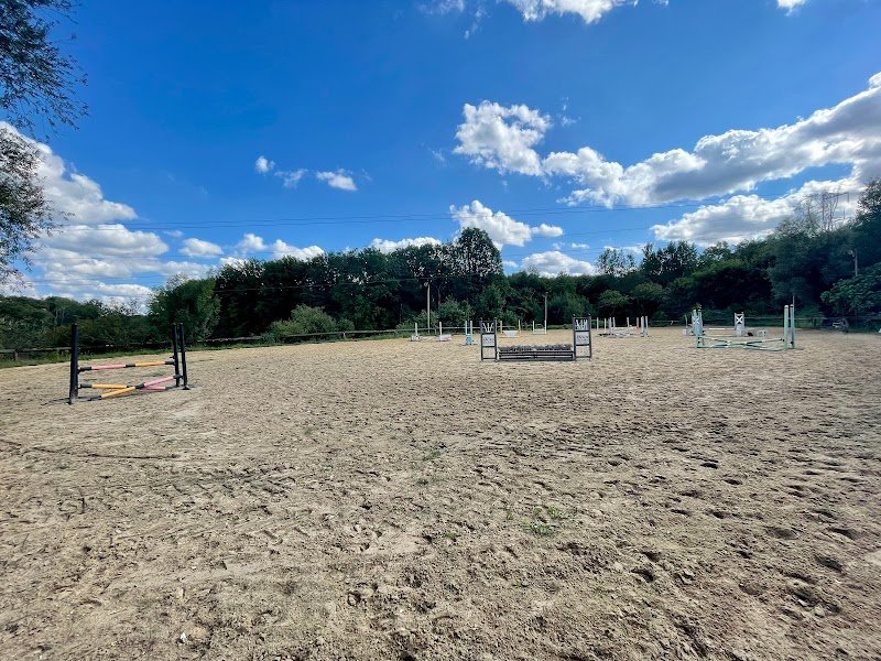 Ecurie Garance Mahé - photo 1