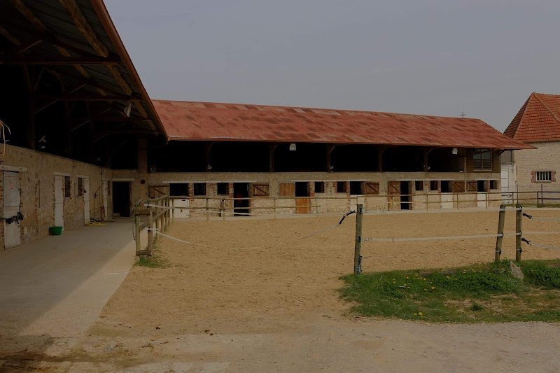 Les Écuries de Maizy - photo 1