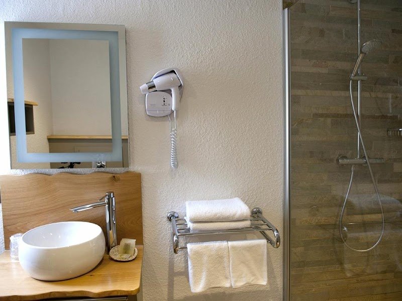 Logis Hôtel le Cheval Rouge - photo 3