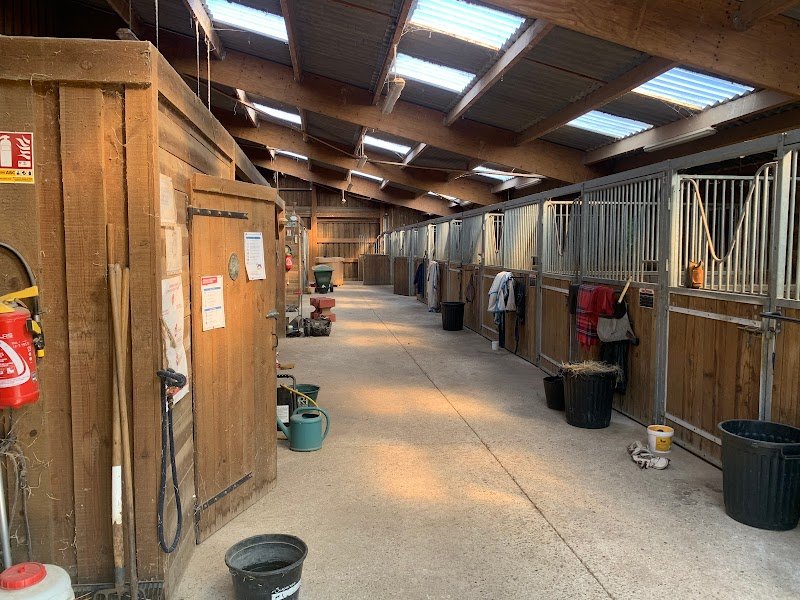 Ecurie Hélène Thomas - photo 3