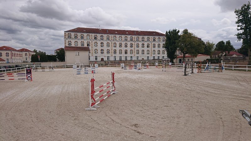 Centre équestre militaire de Thierville-sur-Meuse - photo 2