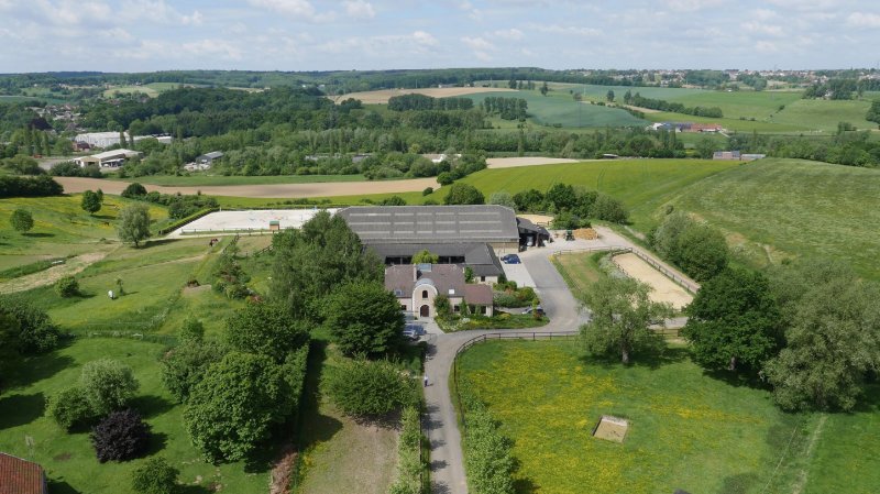 Ecurie Emilie Bonnet - photo 1