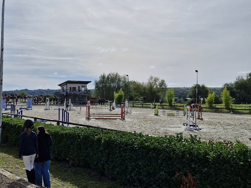 Poney Club Domaine de Romazières - photo 2