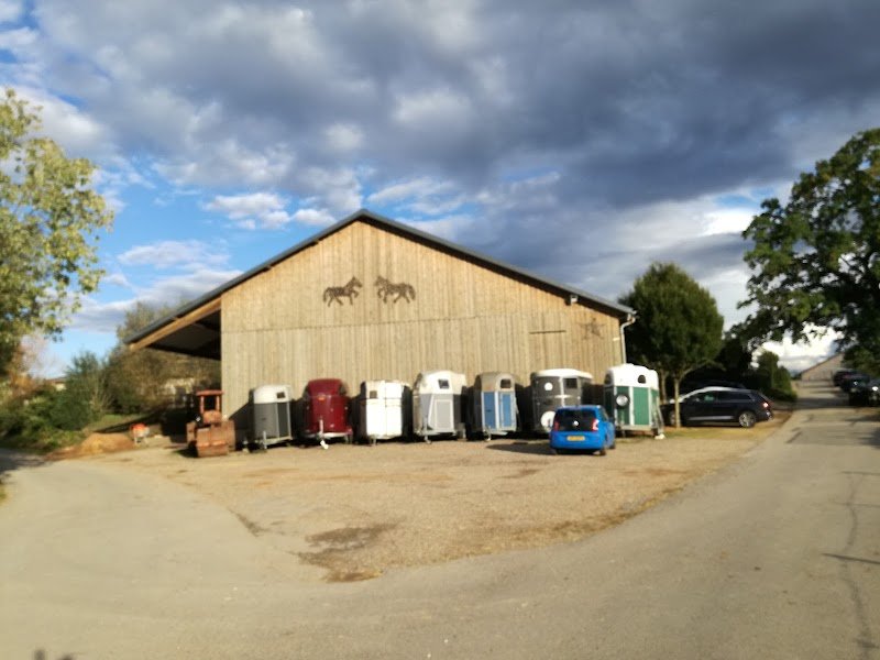 Centre Equestre Reitstall Bei der Pall - photo 2