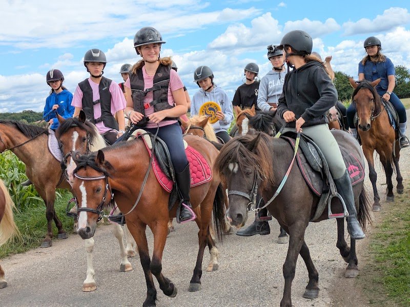 Ecurie Esperanza - photo 1