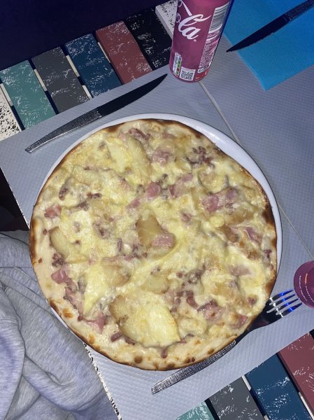 Cafe Au Cheval Blanc - photo 1