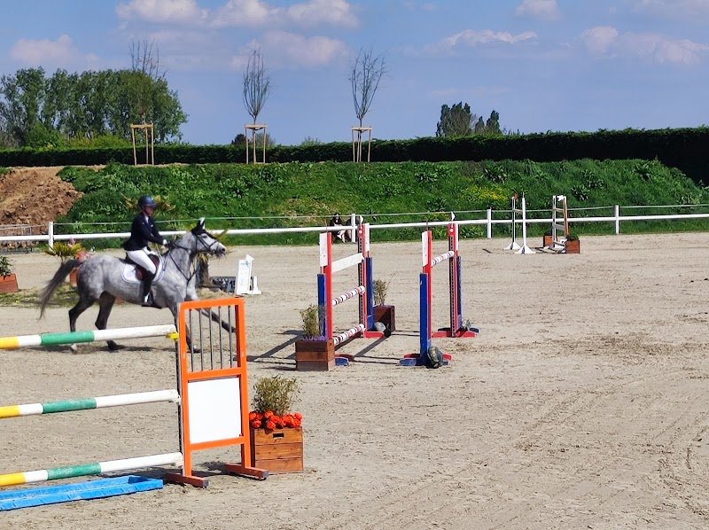 Centre équestre de Sancourt - photo 2