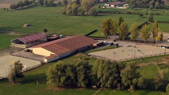 Ecuries des Tourelles - photo 1