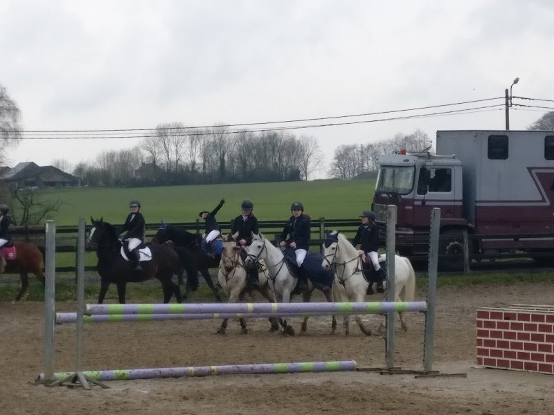 Cercle Equestre des Ecuries du Hututu - photo 3