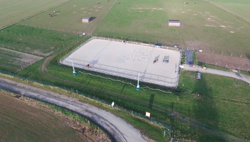 Les Ecuries Utanka - photo 1