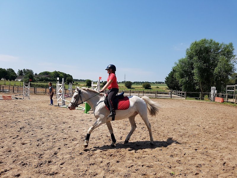 Centre Equestre Raymond Lamare - photo 2