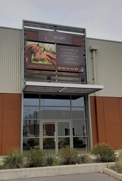 Sellerie EQUI'DAY - La plus grande sellerie du Pas de Calais