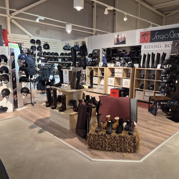 Sellerie EQUI'DAY - La plus grande sellerie du Pas de Calais - photo 2