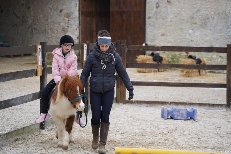 Les écuries De Poigny