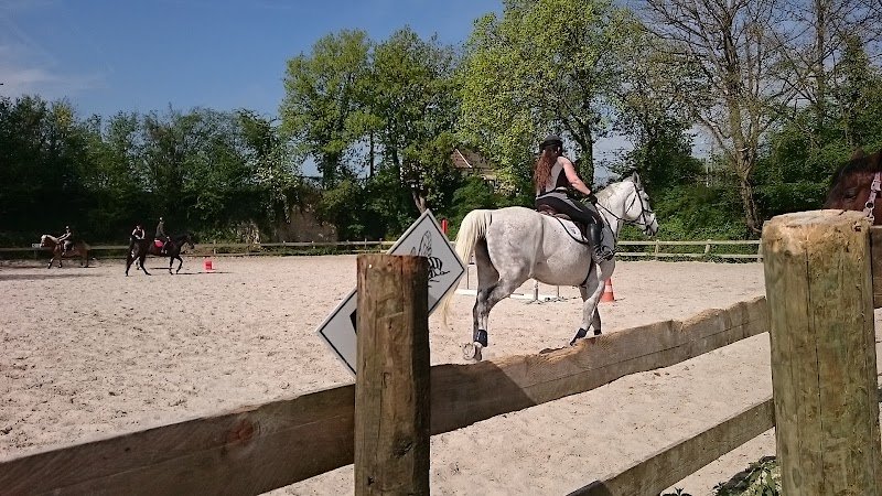 ecuries du bois d'automne - centre équestre 77
