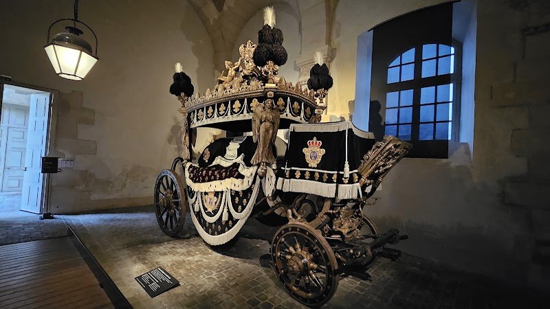 Ecuries De La Reine - photo 1