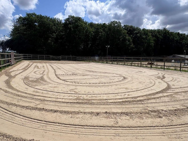 Earl les Ecuries D'aury - photo 3