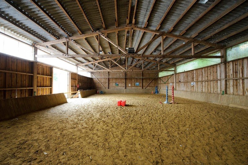 CENTRE EQUESTRE DEPT G VALBON UCPA LA COURNEUVE - photo 2