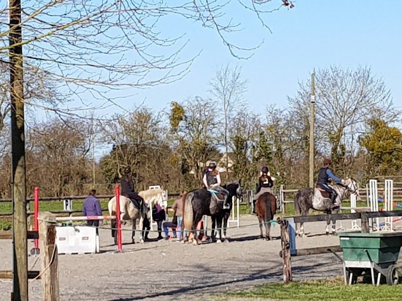 Centre équestre de Bayeux - photo 3