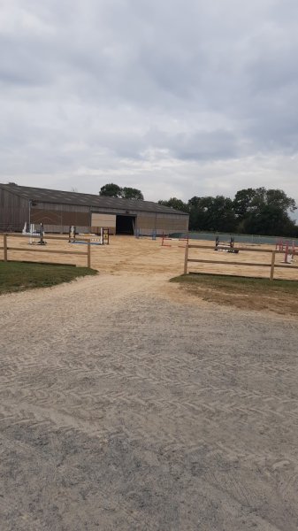 Ecuries de Basseneville