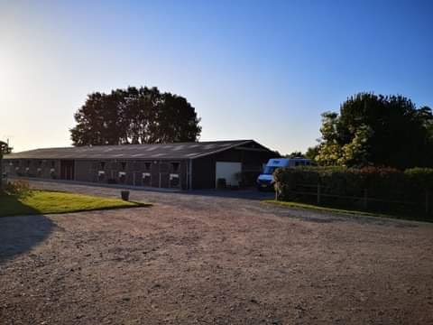 Ecuries de Basseneville - photo 2