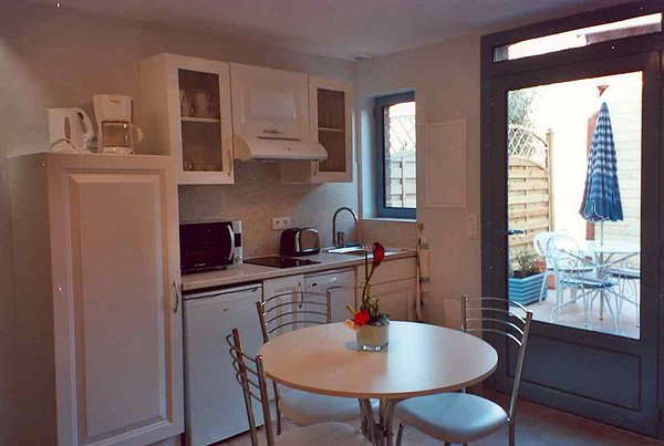 L'Écurie : Gîte 2 pers avec parking en centre ville Honfleur, proche Deauville et Trouville à Honfleur, Calvados Normandie - photo 2