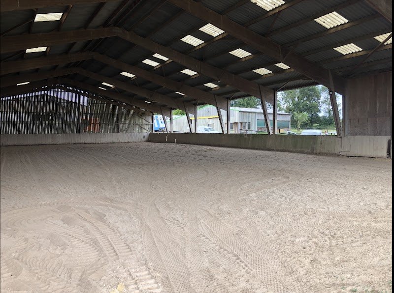 Centre équestre et poney club de Juaye Mondaye - photo 2