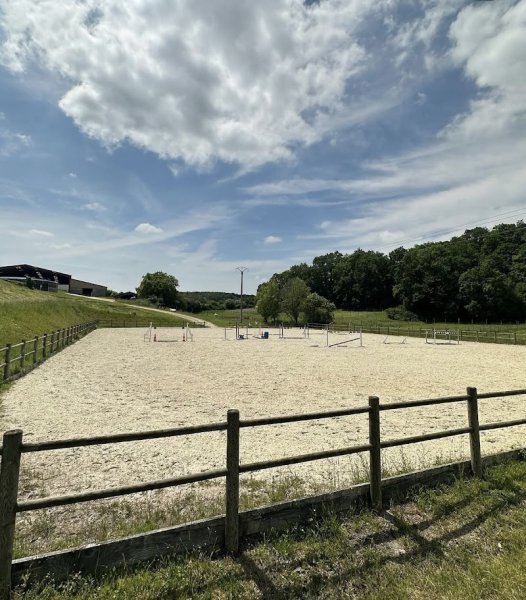 Écurie de propriétaires de Garat - photo 1